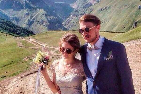 Актеры Никита Ефремов и Яна Гладких разводятся, прожив совместно всего год