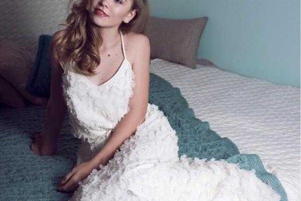 Вера Брежнева ради своей свадьбы пожертвовала балом дебютанток, на котором блистала ее дочь