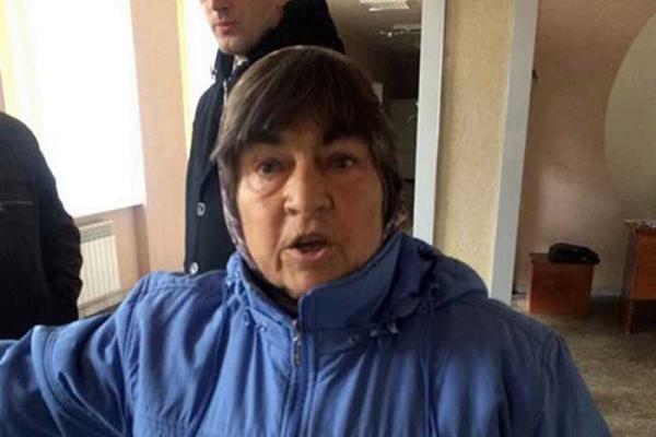 На Киевщине прямо на избирательном участке пенсионерку избили представители одной из партий На Киевщине прямо на избирательном участке пенсионерку избили представители одной из партий