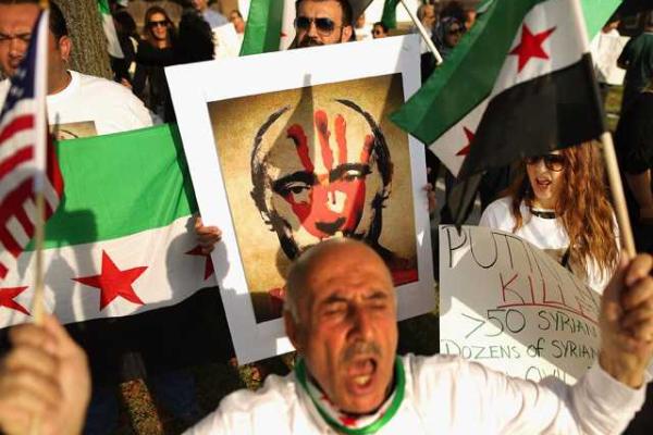 В Вашингтоне пикетировали Посольство РФ с требованием убираться из Сирии