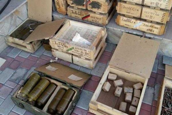 СБУ: На Луганщине обнаружен тайник с минами-"лягушками"