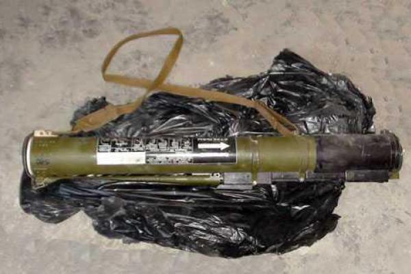 На Донетчине обнаружен схрон с оружием, спрятанный в заброшенном складе на металлобазе На Донетчине обнаружен схрон с оружием, спрятанный в заброшенном складе на металлобазе