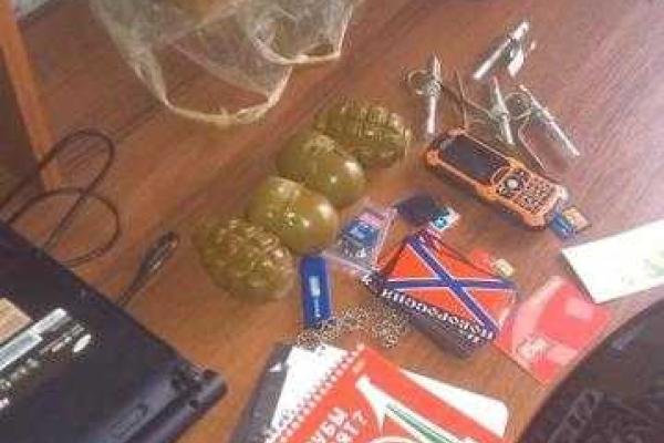 СБУ: на Днепропетровщине задержан боевик, воевавший в рядах НВФ на Донбассе СБУ: на Днепропетровщине задержан боевик, воевавший в рядах НВФ на Донбассе