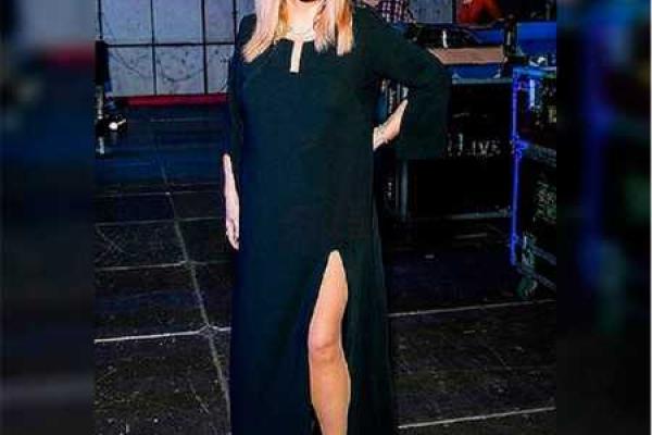 Алла Пугачева в сексуальном платье затмила всех на конкурсе "Новая волна"