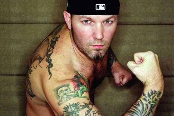 Американский музыкант мечтает стать другом Путина, получить российский паспорт и купить дом в Крыму