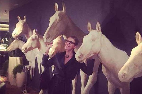 Ксения Собчак вспомнила свое прозвище со студенческих времен и повеселила фанов