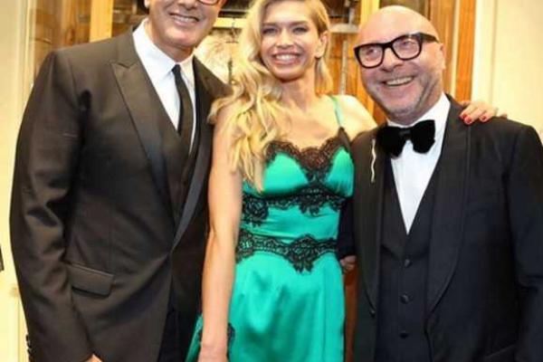 Вера Брежнева сверкнула на публике новым обручальным колечком