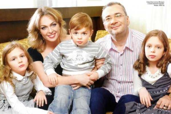 Экс-супруга Константина Меладзе не хочет подпускать Брежневу к своим детям