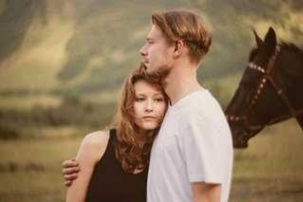 Актеры Никита Ефремов и Яна Гладких разводятся, прожив совместно всего год