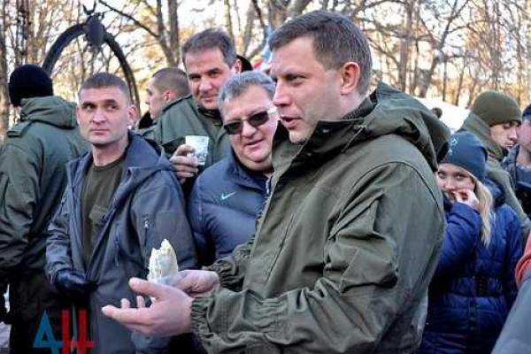 В день, когда вся Украина чтила память жертв Голодомора, в Донецке устроили веселье и гулянье В день, когда вся Украина чтила память жертв Голодомора, в Донецке устроили веселье и гулянье