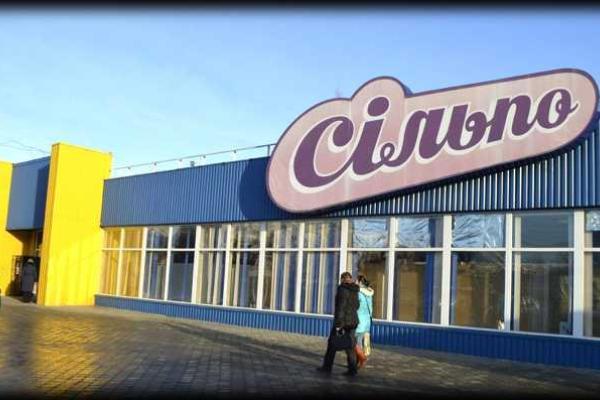 Керчане иронизируют в соцсетях: Не верьте своим глазам, свет есть!