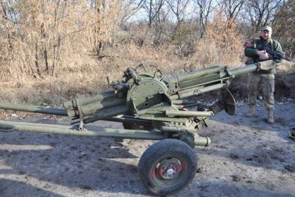 Бойцы ВСУ завершили отвод минометов калибром 82-мм на Донецком направлении  Бойцы ВСУ завершили отвод минометов калибром 82-мм на Донецком направлении