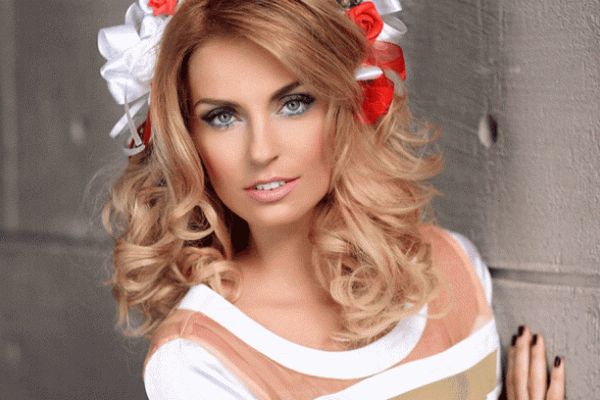 Экс-солистка группы "Фабрика" прокомментировала слухи о своей беременности