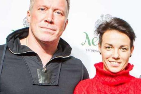 Актер Алексей Кравченко женился на своей возлюбленной