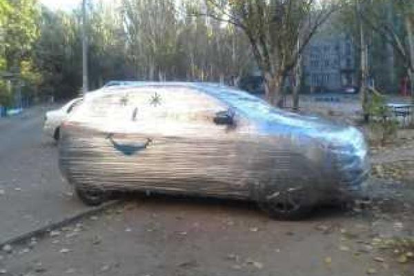 В Николаеве наглому водителю придется попотеть, чтобы попасть в свое авто В Николаеве наглому водителю придется попотеть, чтобы попасть в свое авто