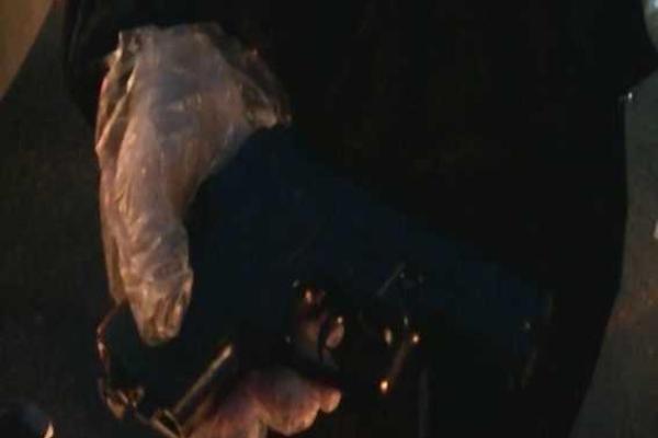 В Киеве водитель авто умышленно сбил сотрудника полиции В Киеве водитель авто умышленно сбил сотрудника полиции