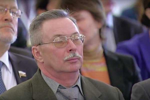 Соцсети шутят: Путин чуть "до смерти" не усыпил зрителей, слушавших его выступление перед Федеральным собранием