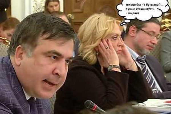 Сеть бурно отреагировала на ссору Авакова и Саакашвили. Фотожабы