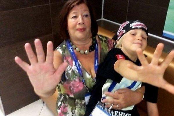 Актер Константин Хабенский показал новые фото подросшего сына