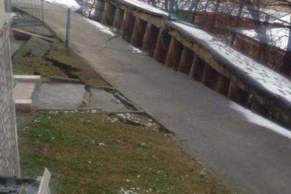 Эксперты определили причину оползня в Киеве