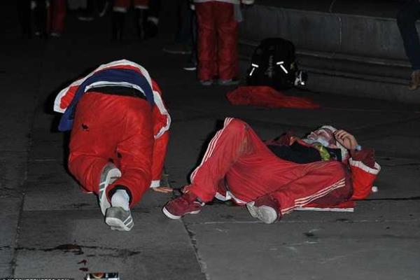 В Лондоне состоялся ежегодный фестиваль Санты В Лондоне состоялся ежегодный фестиваль Санты