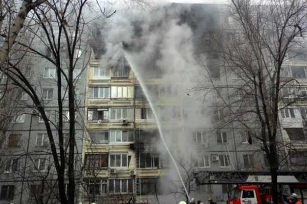 В российском Волгограде не исключают версию применения взрывного устройства при взрыве многоэтажного дома В российском Волгограде не исключают версию применения взрывного устройства при взрыве многоэтажного дома