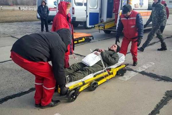 В Военно-медицинский клинический центр Одессы доставили раненых бойцов из зоны АТО В Военно-медицинский клинический центр Одессы доставили раненых бойцов из зоны АТО