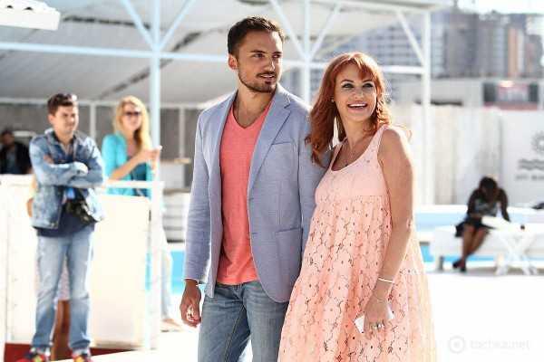 Певица Слава из группы "НеАнгелы" планирует родить четырех детей