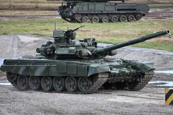 Злая "шутка" Минобороны: бойцов АТО наградили памятными знаками с изображением российского вооружения