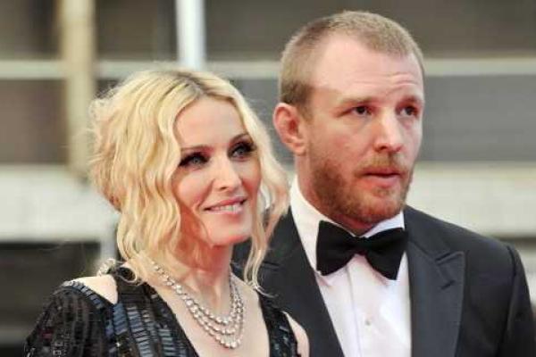 Мадонна судится с экс-супругом за 15-летнего сына