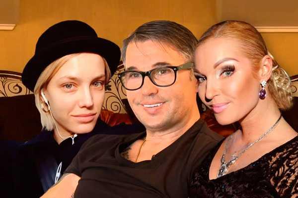 Балерине Анастасии Волочковой устроили неожиданную встречу в "Прямом эфире" с женой нового возлюбленного 