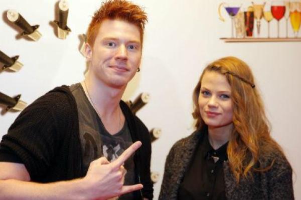 Звездный сын Никита Пресняков перестал скрывать чувства к своей возлюбленной