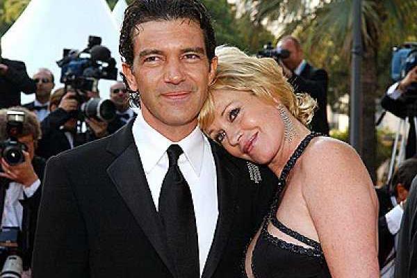 Звезды Голливуда Бандерас и Гриффит официально развелись и разделили имущество