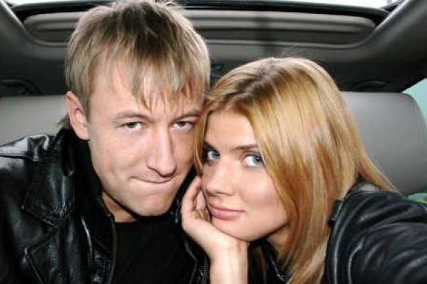 Актриса Анастасия Задорожная после 7 лет совместной жизни рассталась с гражданским мужем 