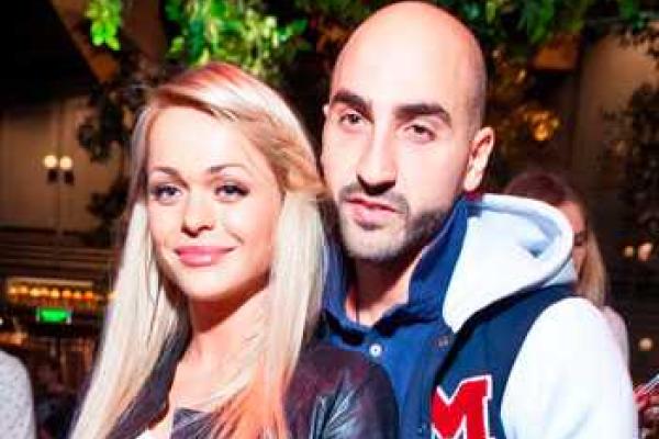 Звезда сериала "Универ" родила дочь