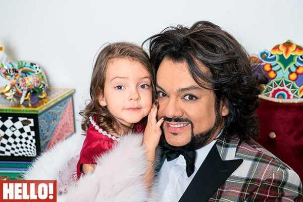 В Сети появились новые фотографии Филиппа Киркорова с детьми