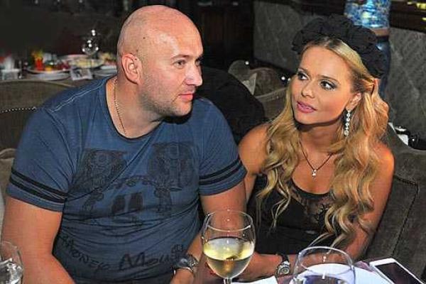 Экс-участница "Блестящих" создала новую музыкальную группу "Ксюша"