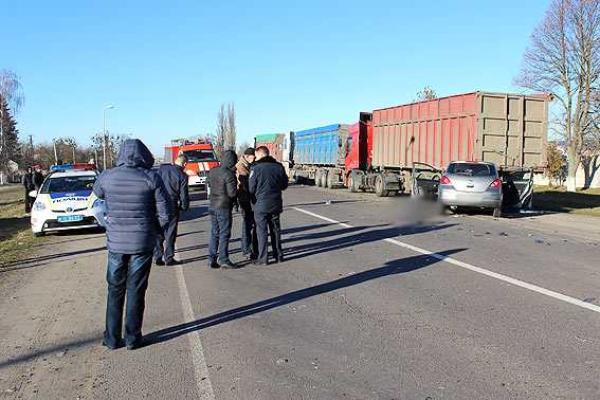 На Волыни в жутком ДТП мгновенно погибли четыре человека На Волыни в жутком ДТП мгновенно погибли четыре человека