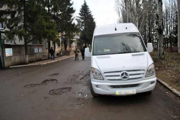 В Волновахе задержан лжеволонтер, пытавшийся провести груз на оккупированную территорию