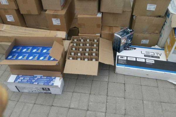 СБУ: Крупная партия алкоголя не попадет на праздничный стол на оккупированных территориях Донбасса  СБУ: Крупная партия алкоголя не попадет на праздничный стол на оккупированных территориях Донбасса