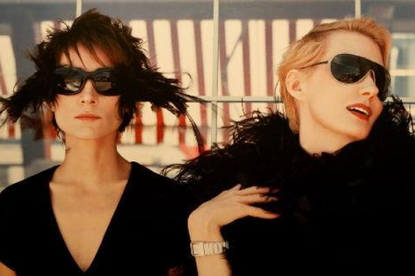 Актриса и режиссер Рената Литвинова поделилась с фанатами селфи Земфиры 