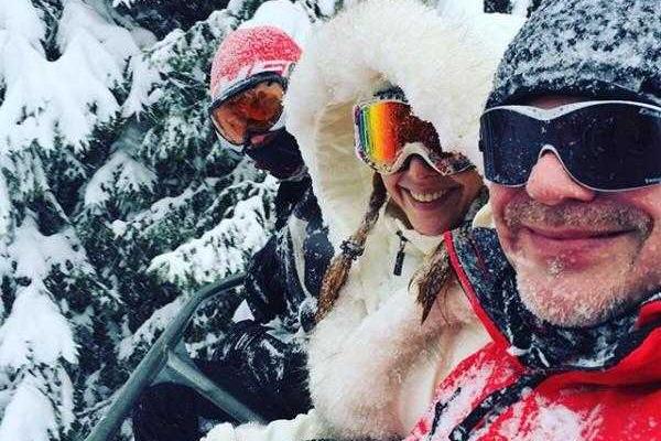 Наталья Подольская с семьей отдыхает на курорте в Альпах