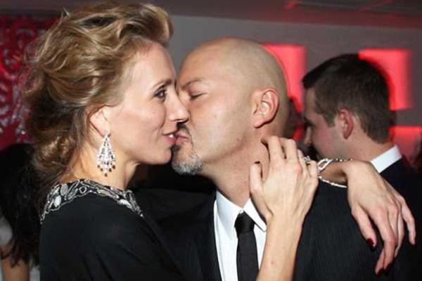 Жена режиссера Федора Бондарчука поразила поклонников сногсшибательной фигурой