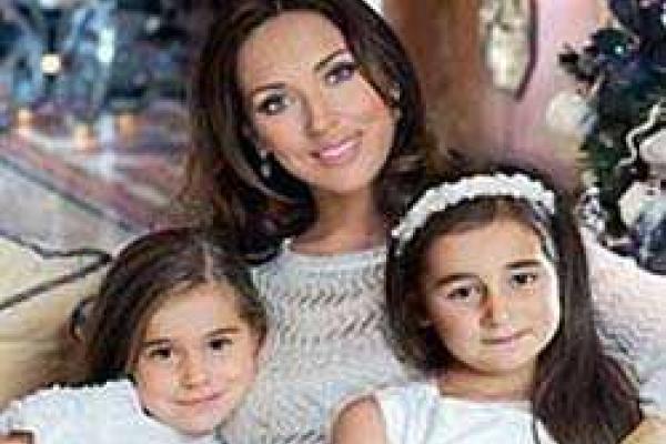 Певица Алсу выступила на большой сцене вместе с дочерьми