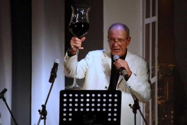 Актер Эммануил Виторган отметил 76-летие без сына и любимой невестки 