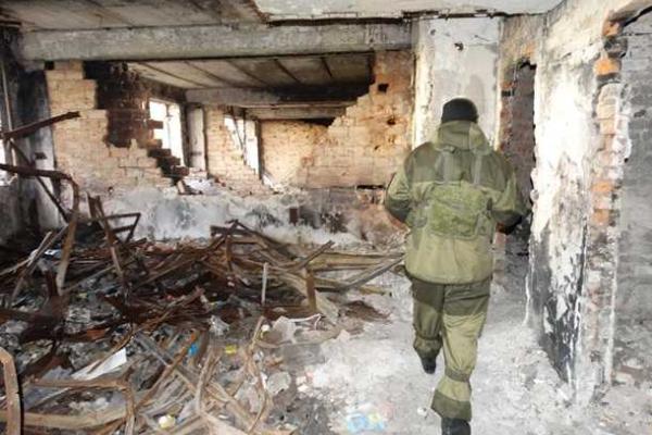Российский журналист побывал в ДАП: все что осталось от донецкого аэропорта-красавца Российский журналист побывал в ДАП: все что осталось от донецкого аэропорта-красавца