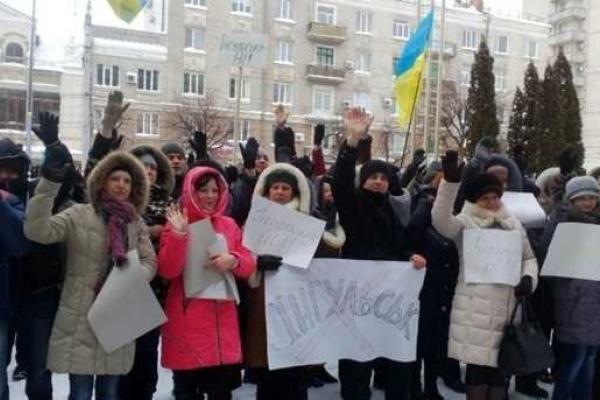 Жители Кировограда восстали против переименования родного города Жители Кировограда восстали против переименования родного города