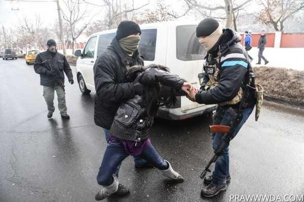 В Одессе произошла потасовка между иностранцами и сотрудниками спецназа: есть пострадавшие В Одессе произошла потасовка между иностранцами и сотрудниками спецназа: есть пострадавшие