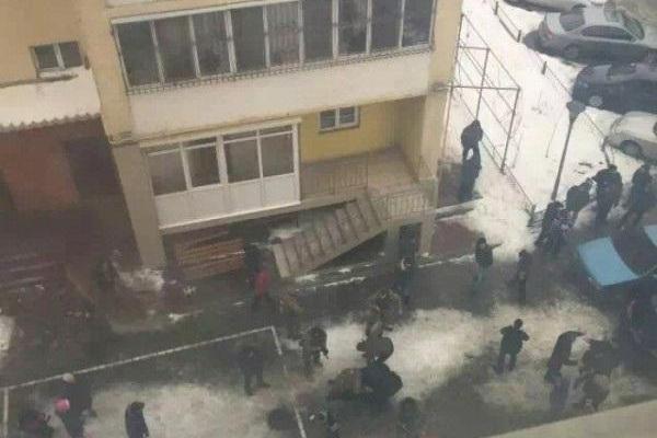 В Одессе произошла потасовка между иностранцами и сотрудниками спецназа: есть пострадавшие В Одессе произошла потасовка между иностранцами и сотрудниками спецназа: есть пострадавшие
