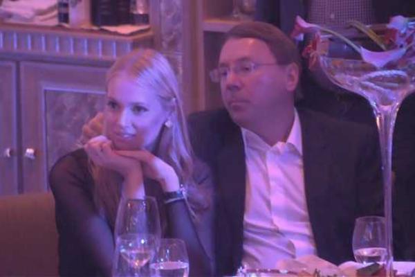 Молодая жена-модель родила помощнику Путина дочь